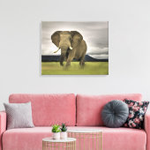Originele olifant in lang gras canvas afdruk (Insitu (Woonkamer))