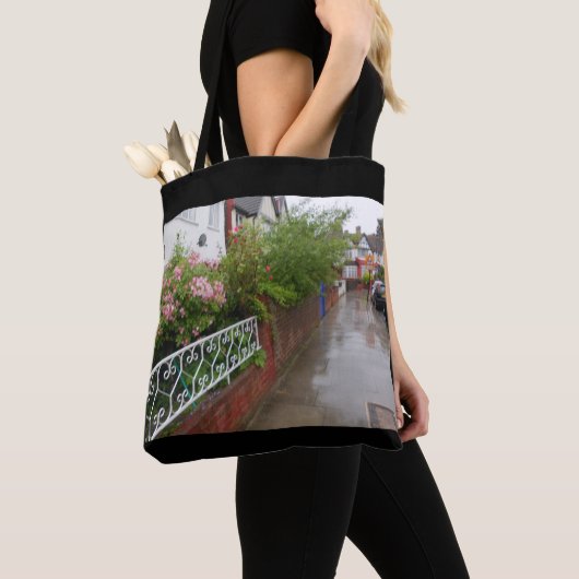 Originele regenachtige dag scene Londen afbeelding Tote Bag (Dichtbij)