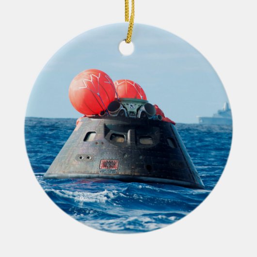 Orion Spacecraft Parachute Landing Keramisch Ornament (Voorkant)