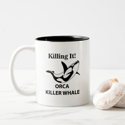 Orka Killer Whale Killing It Funny Tweekleurige Koffiemok (Met donut)