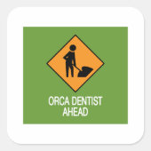 Orka tandarts vooruit vierkante sticker (Voorkant)