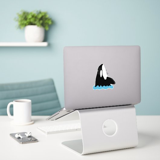 Orka-walvis die uit het water komt sticker (Laptop op bureau)