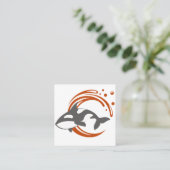 Orka Walvis Mascotte Logo Vierkante Visitekaartje (Staand voorkant)
