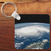 Orkaan Dorian boven de Atlantische Oceaan. Sleutelhanger (Voorkant)