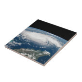 Orkaan Dorian boven de Atlantische Oceaan. Tegeltje (Zijkant)