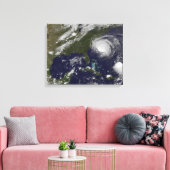 Orkaan Earl 4 Canvas Afdruk (Insitu (Woonkamer))