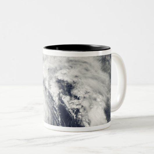 Orkaan Earl 5 Tweekleurige Koffiemok (Voorkant rechts)