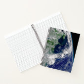 Orkaan Frances op een gedeeltelijke aarde. Notitieboek (Binnen)