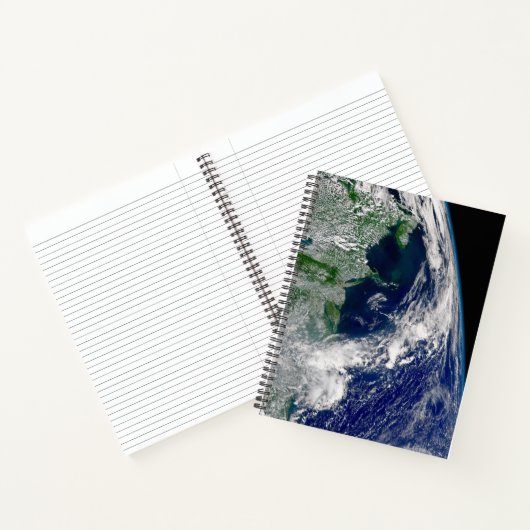 Orkaan Frances op een gedeeltelijke aarde. Notitieboek (Binnen)