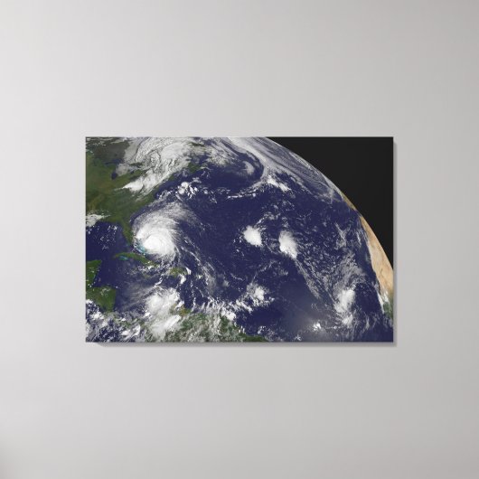 Orkaan Irene trekt door de Bahama's. Canvas Afdruk (Voorkant)