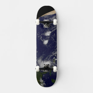 Orkaan Irene trekt door de Bahama's. Persoonlijk Skateboard
