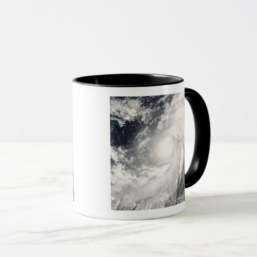 orkaan Omar Mok (Voorkant rechts)