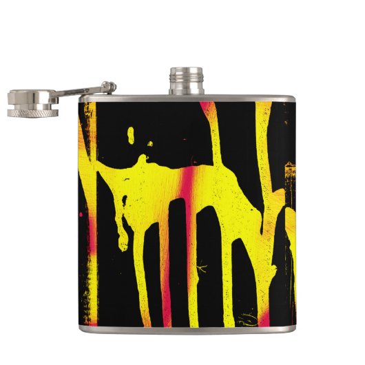 orkanen, bramen en ruggengraat heupfles (Geopend)