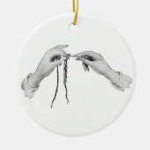 Ornament crocheting hands vintage (Voorkant)