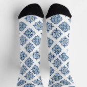 Ornament geborduurd blauw op wit sokken (Top)