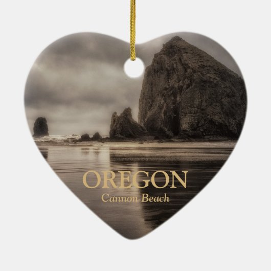 Ornament: Haystack Rock and Needles (Hart) Keramisch Ornament (Achterkant)