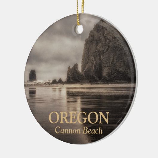Ornament: Haystack Rock Rock and Needles (Circle) Keramisch Ornament (Links)