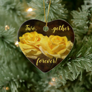 Ornament met getextureerde gele rozen