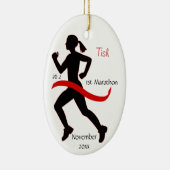 Ornament met vrouwelijke marathon in het rood (Rechts)