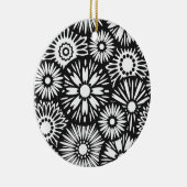 Ornament met zwarte en witte florale oplossing (Rechts)