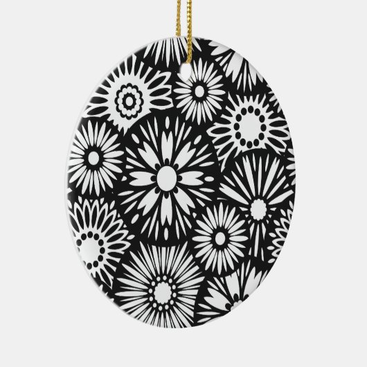 Ornament met zwarte en witte florale oplossing (Rechts)
