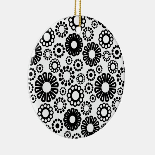 Ornament met zwarte en witte florale oplossing (Rechts)