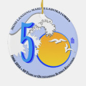 Ornament: MLML 50e ronde golf/zon Keramisch Ornament (Achterkant)