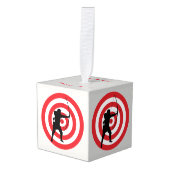 Ornament ontwerpkubus voor boogschieten. (Voorkant hoekig)