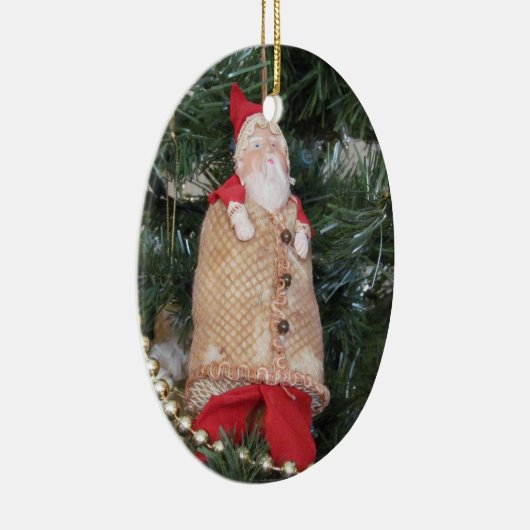 Ornament - (ovl) - Antiek kerstman in de boom (Rechts)