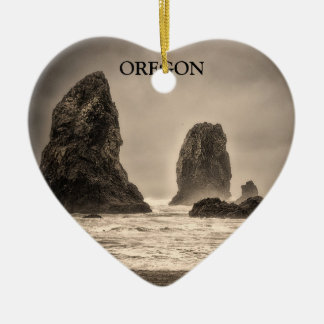 Ornament: The Needles 1 Toned (hart) Keramisch Ornament