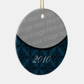 Ornament van de Polied Holiday Damask Round (Rechts)