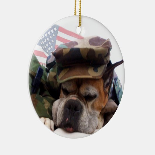Ornament van patriottische boxer-honden (Rechts)