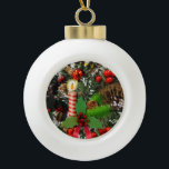 Ornament voor kerstkeramische bal, kaars<br><div class="desc">Keramische kerstbal versiering decorate je mooie kerstboom met een soort aangepast versieringsmiddel. Iets voor iedereen,  Maria lurdis afonso,  https://www.zazzle.com/succeedinbeautybarb</div>