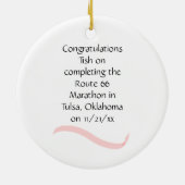 Ornament voor vrouwelijke marathon in roze (Achterkant)