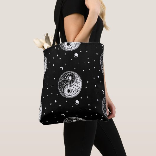 Ornament yin yang sign paisley design tote bag (Dichtbij)
