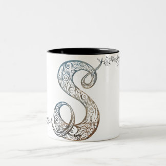 Ornamental Script Letter S Mug Tweekleurige Koffiemok
