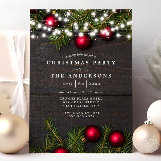 Ornamenten en Pine String Lights Kerstfeest Kaart