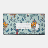 Ornate floral pattern on a pale blue background bureaumat (Keyboard & Muis)