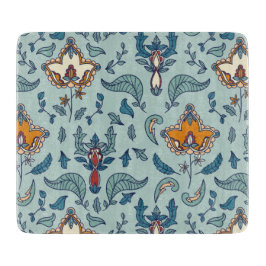 Ornate floral pattern on a pale blue background snijplank