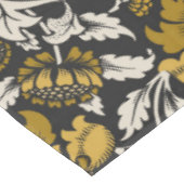 Ornate floral pattern with large gold flowers  tafelkleed (Gekanteld)