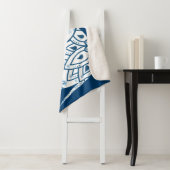 Ornate Patterned Blue Elephant Sherpa Deken (In situ)