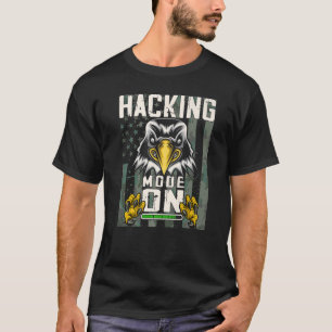 Ornithologie Falcon Hacking Mode op US Flag Falcon T-shirt