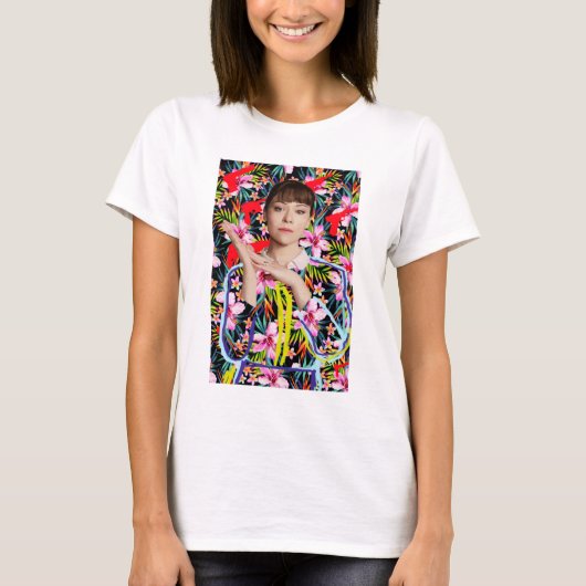 Orphan Black | Alison - Floral Pattern T-shirt (Voorkant)