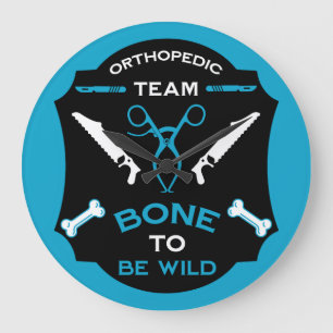 Orthopedisch ziekenhuisteam grote klok