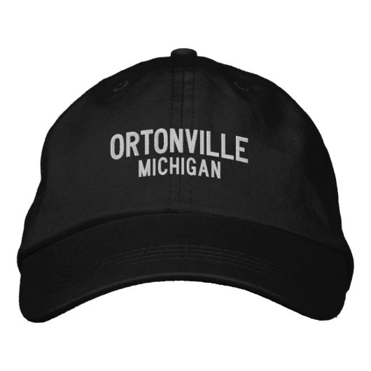 Ortonville Michigan Embroidered Baseball Hat Geborduurde Pet (Voorkant)
