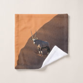 Oryx aan de rand, Namibië Bad Handdoek (Wasdoekje)
