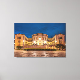 Oslo-gebouw in Noorwegen 's nachts Canvas Afdruk