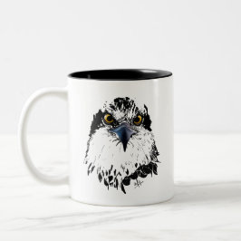 Osprey Drawing Black en White Piercing Eyes Tweekleurige Koffiemok