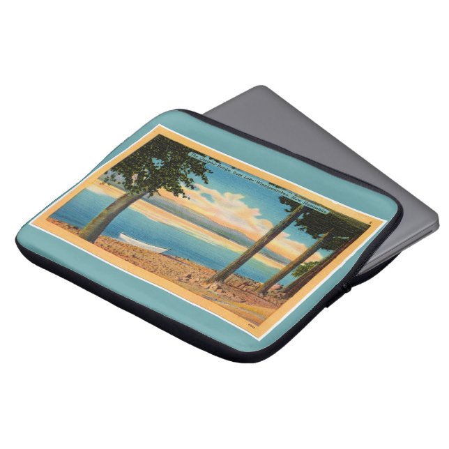 Ossipee Range vanaf Lake Winnipesaukee Laptop Sleeve (Voorkant top)