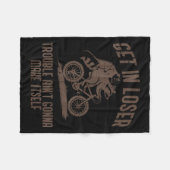 Ossum Get In Loser Trouble Funny Ssum Raccoon Men  Fleece Deken (Voorkant (Horizontaal))